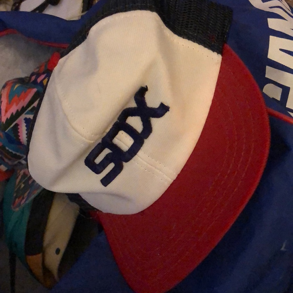 WhiteSox trucker SnapBack hat
